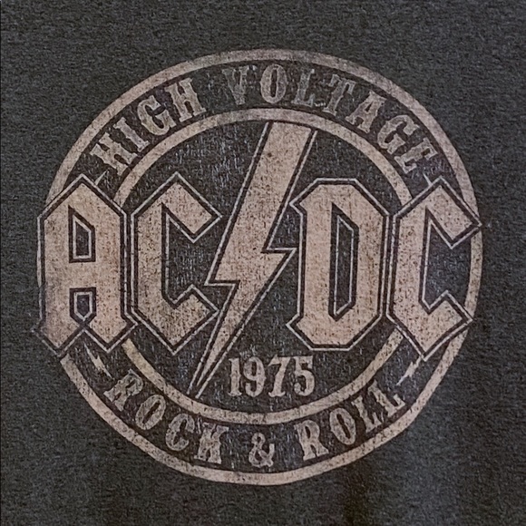 AC/DC Vintage Style Graphic Tee•Unisex - Picture 6 of 6